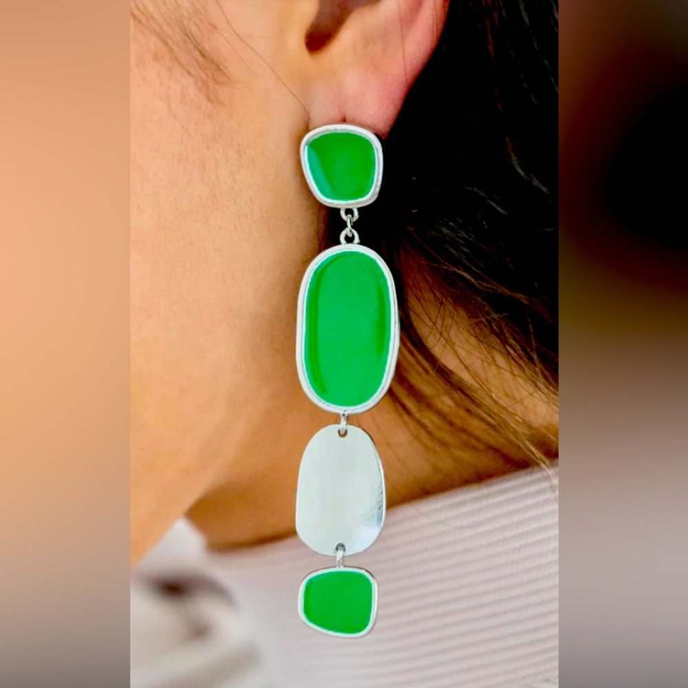 Green and silver post back Earrings NWT edgy cute for several holidays, Office